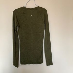 Lululemon swiftly tech 2.0 longsleeve